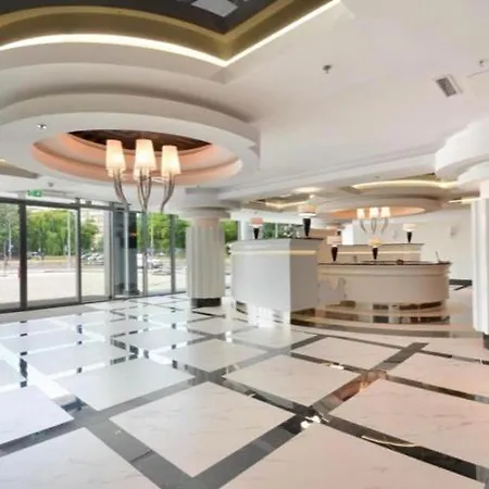 Gc Sun Club Spa & Pool & Jacussi & Sauna شتشيتسين
